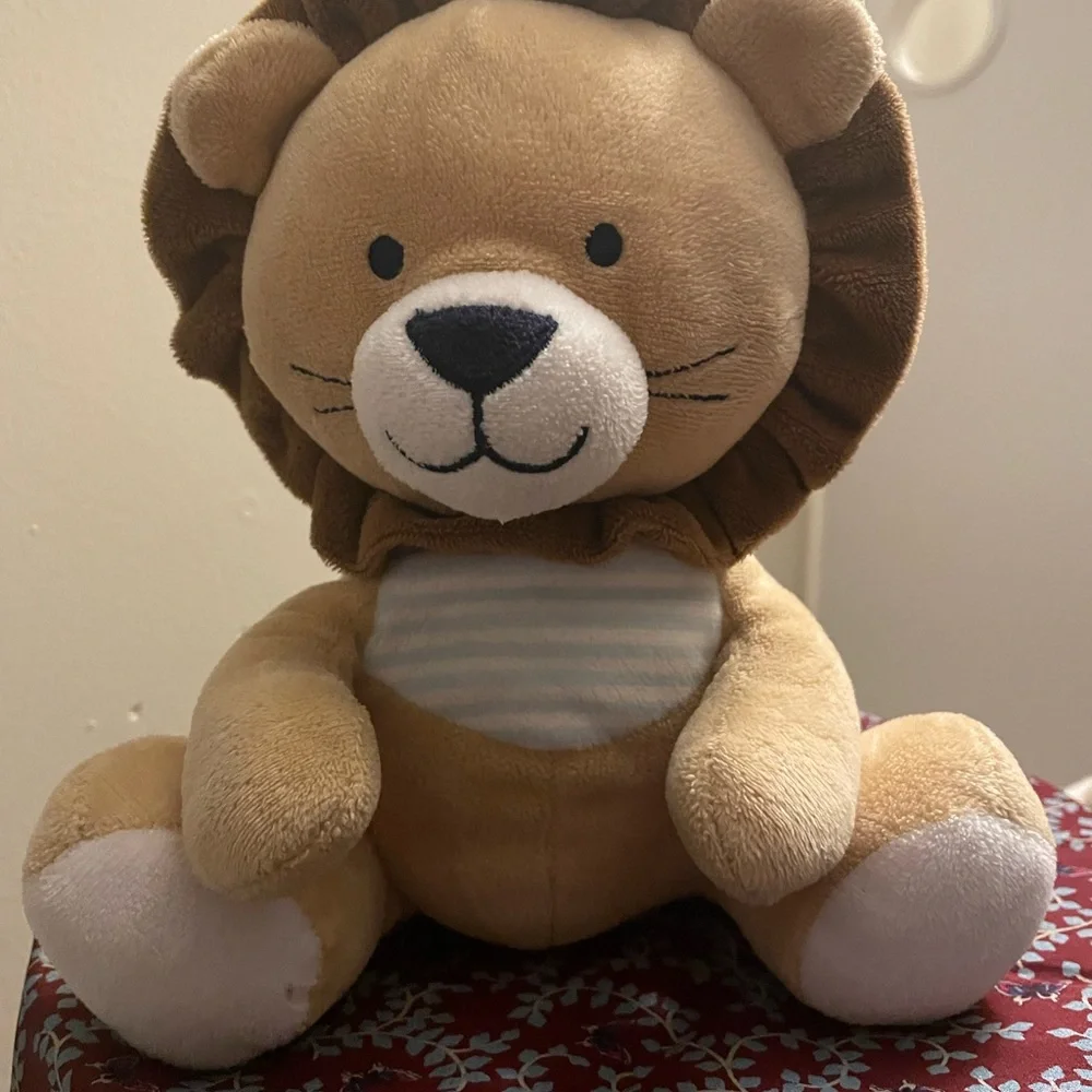 Carters soft lion